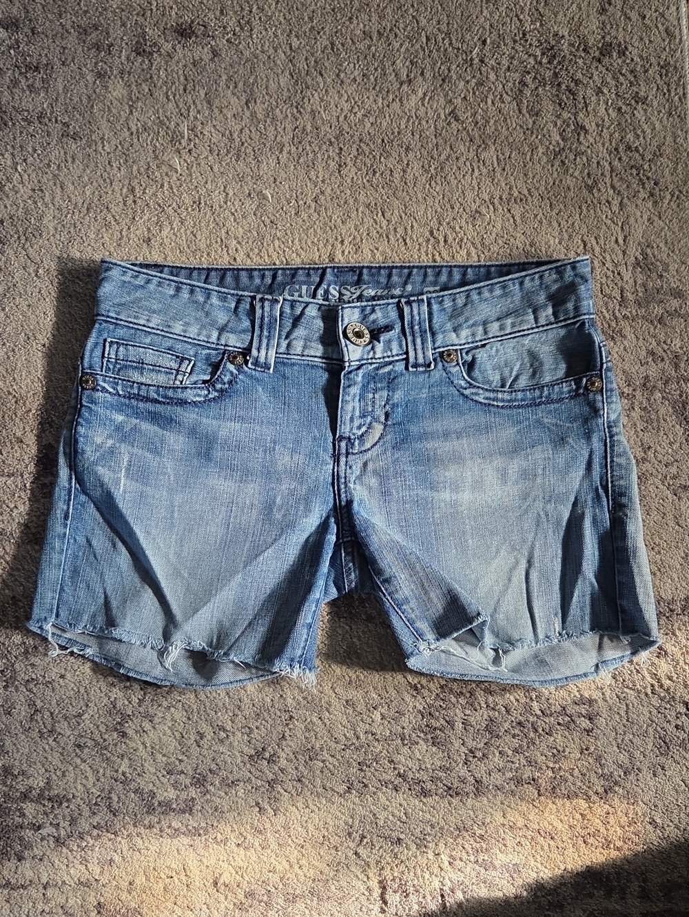 Guess Distressed Denim Frayed Cutoff Shorts Size 28